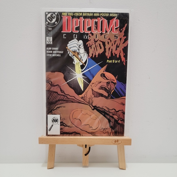 DC Comics Detective Comics Batman comicbooks. Issues 604, 606, 627, Annuals 3&4 - Picture 4 of 6